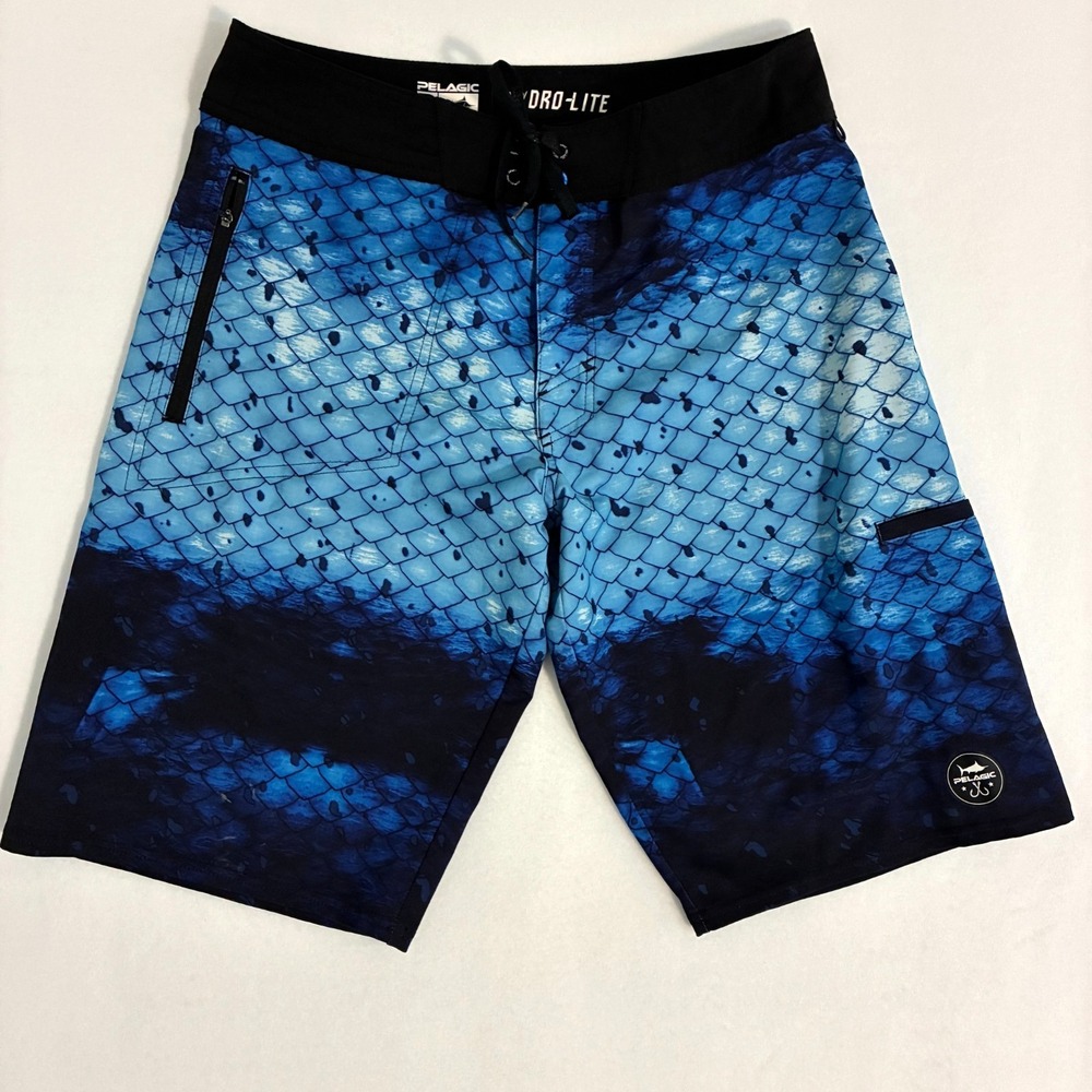 Pelagic Hydro Lite Board Shorts Mens Size 32 Trunks Swim Beach Fish Scale Pool